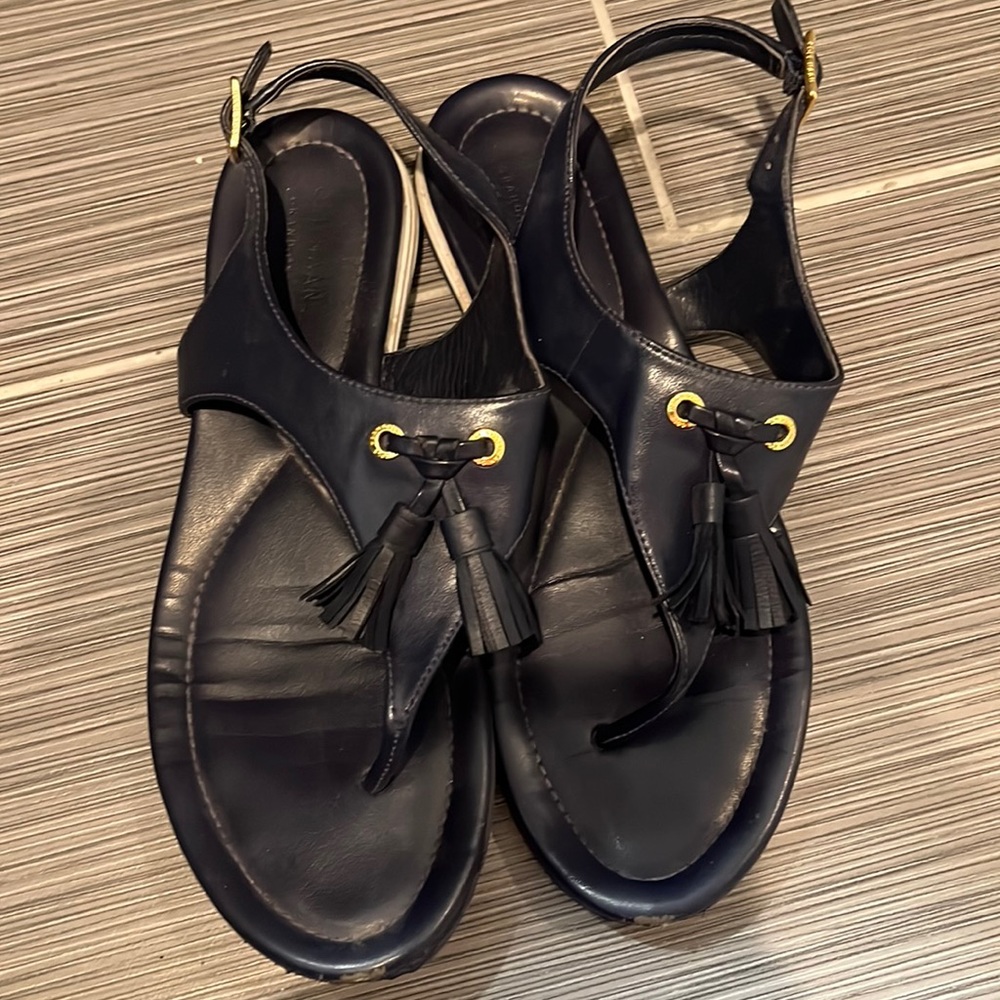 Cole Haan size 8 Navy Sandle